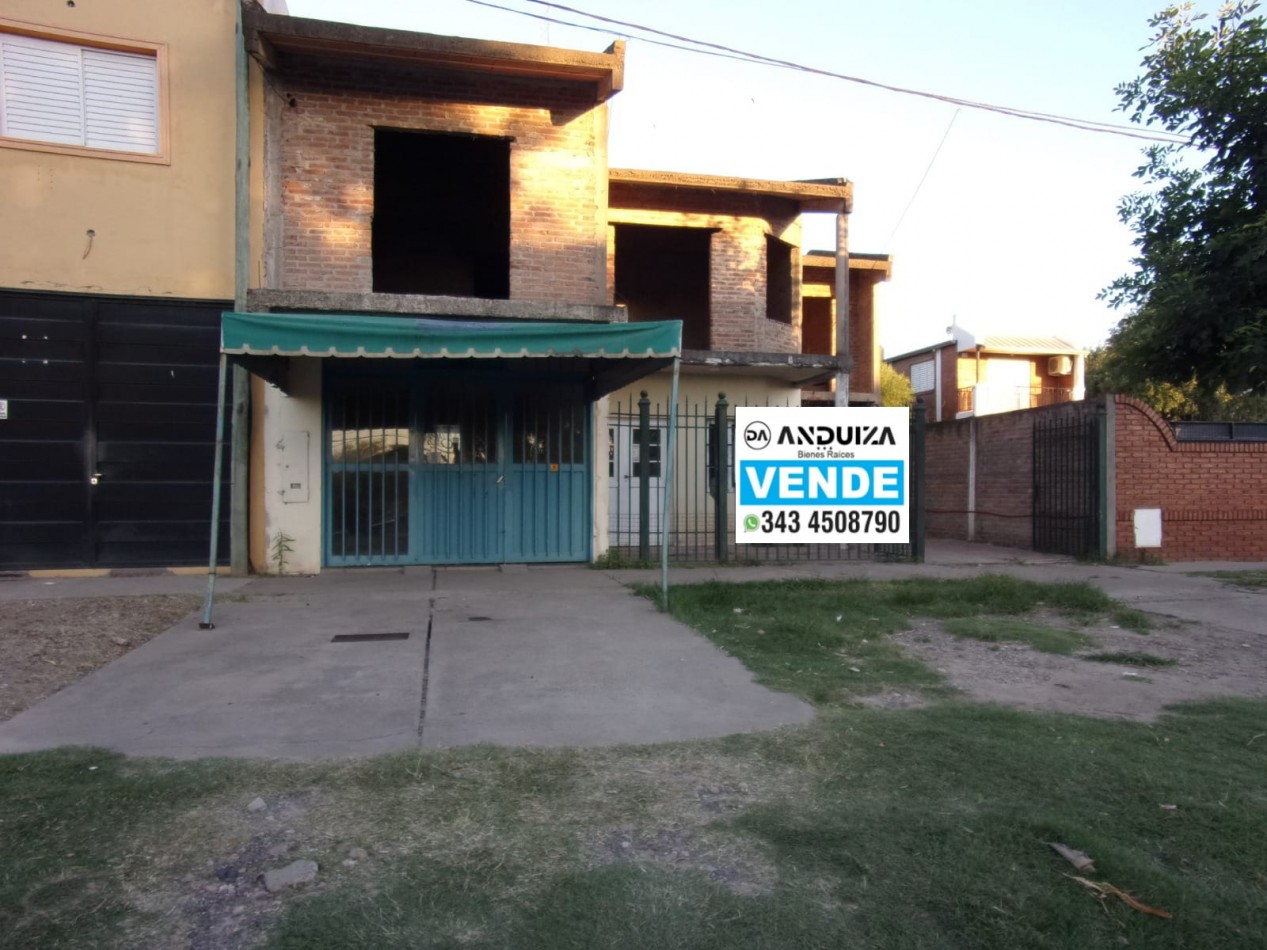 Casa en VENTA con local y construccion en segunda planta a terminar