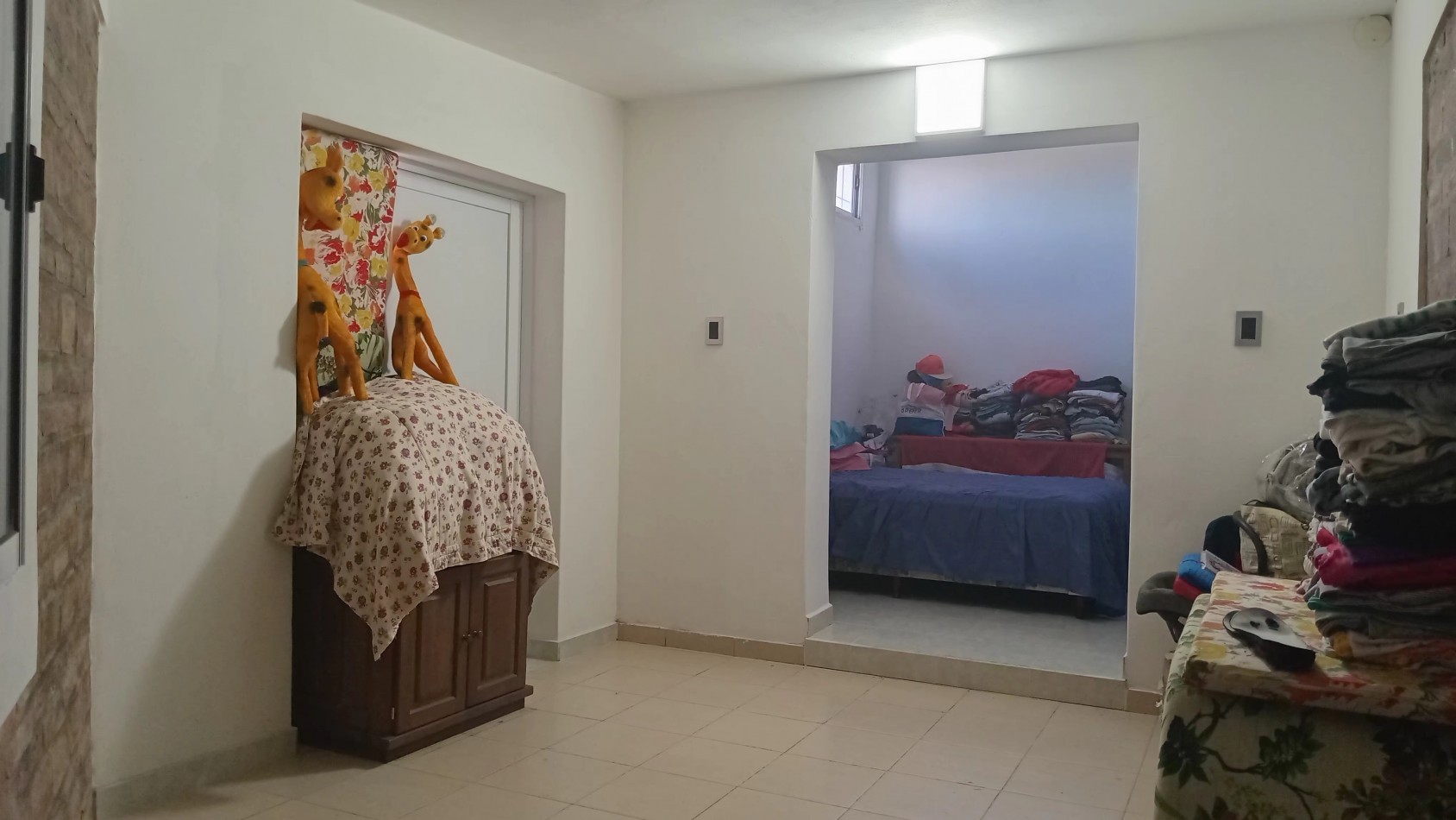 Casa de 2 habitaciones en VENTA zona La Picada E.R.
