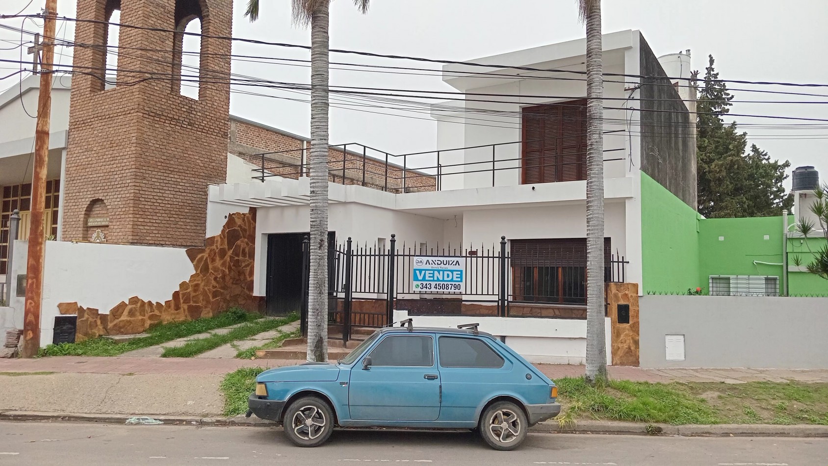 Casa de 4 habitaciones en VENTA sobre calle Ramirez