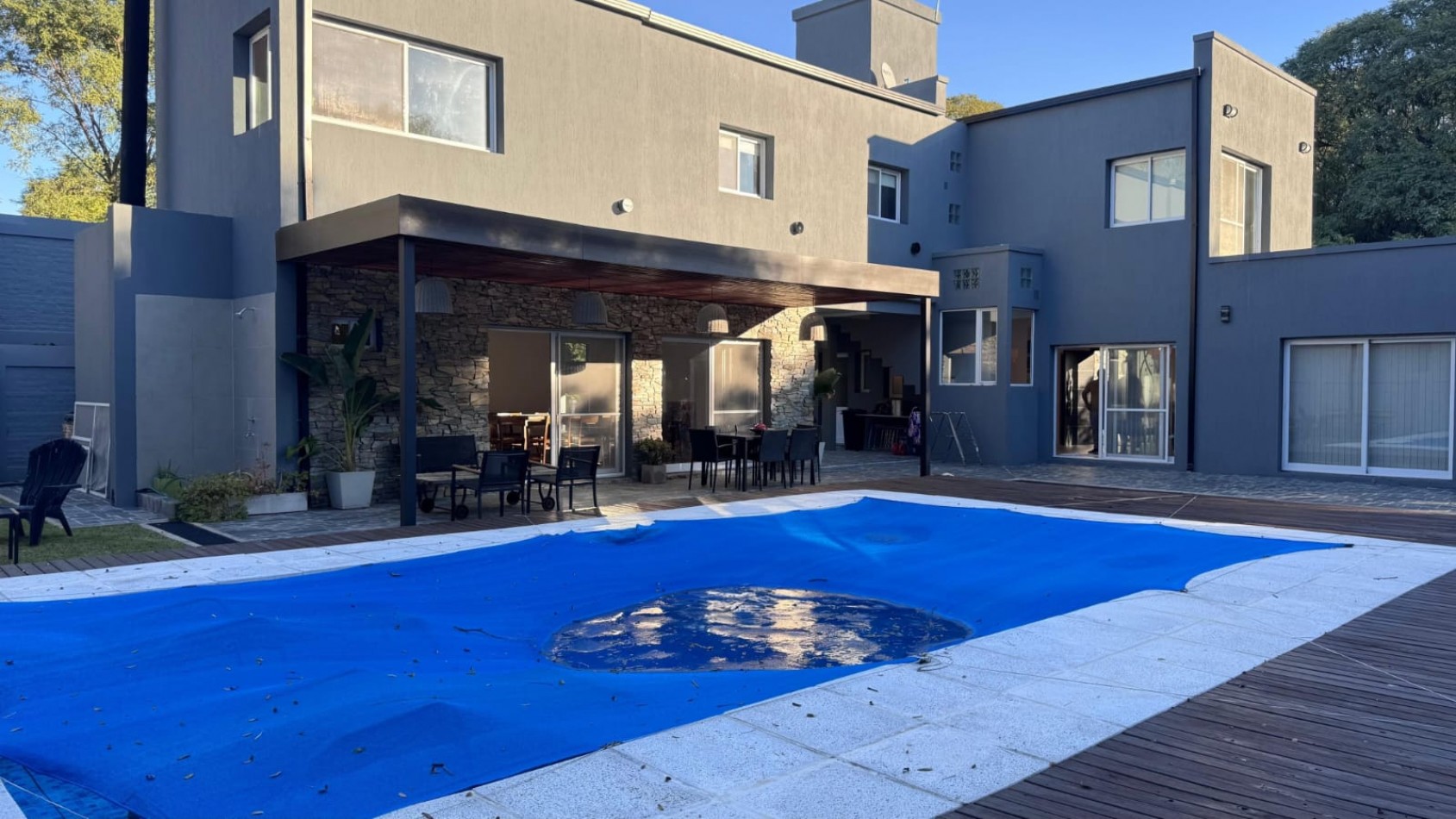 Exclusiva casa en VENTA Barrio Puerto Urquiza