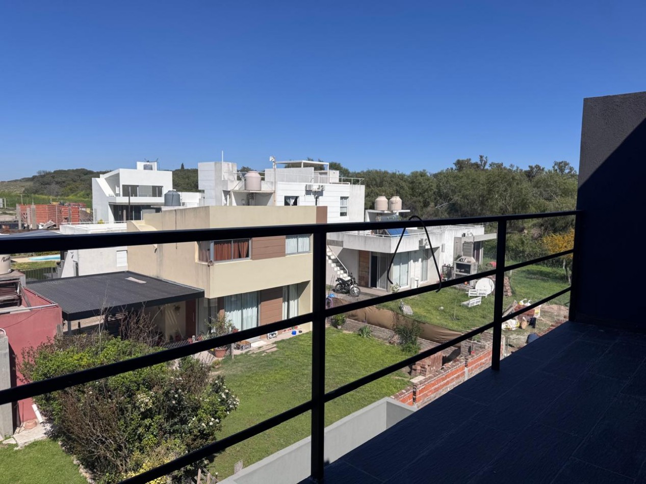 Triplex en VENTA a estrenar con vista al Rio