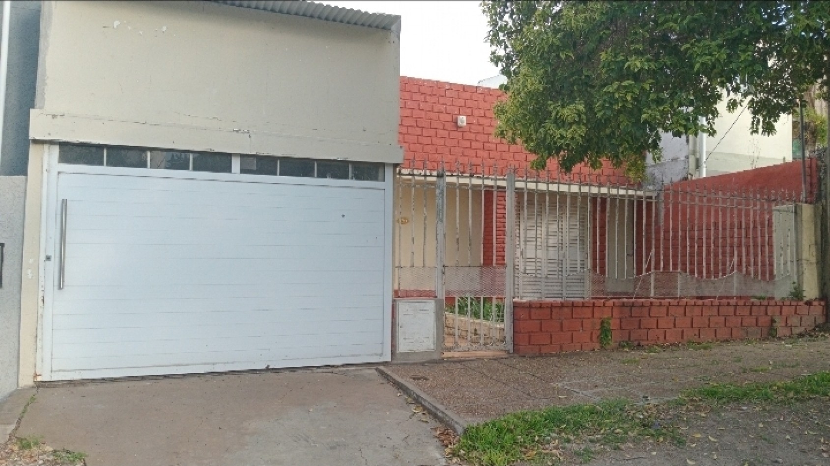 Casa en ALQUILER zona Soler y Antonio Crespo