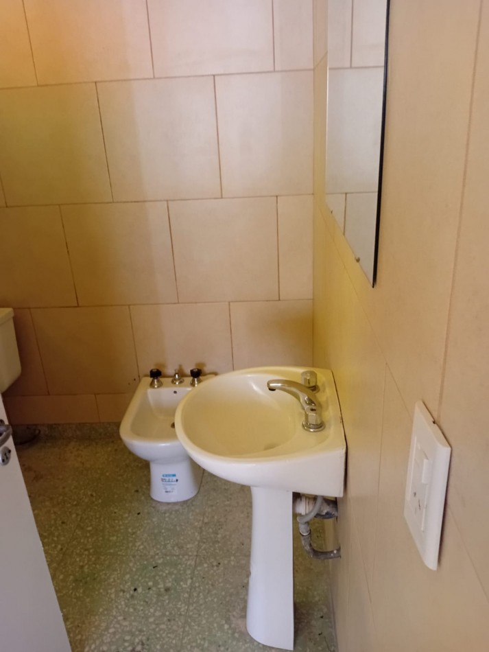 Alquiler compartido casa`planta alta 1 habitacion