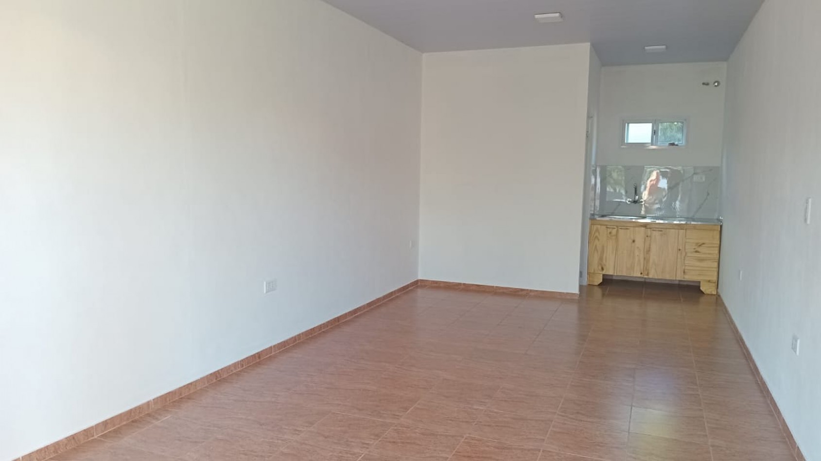 Local en ALQUILER Parana E.R