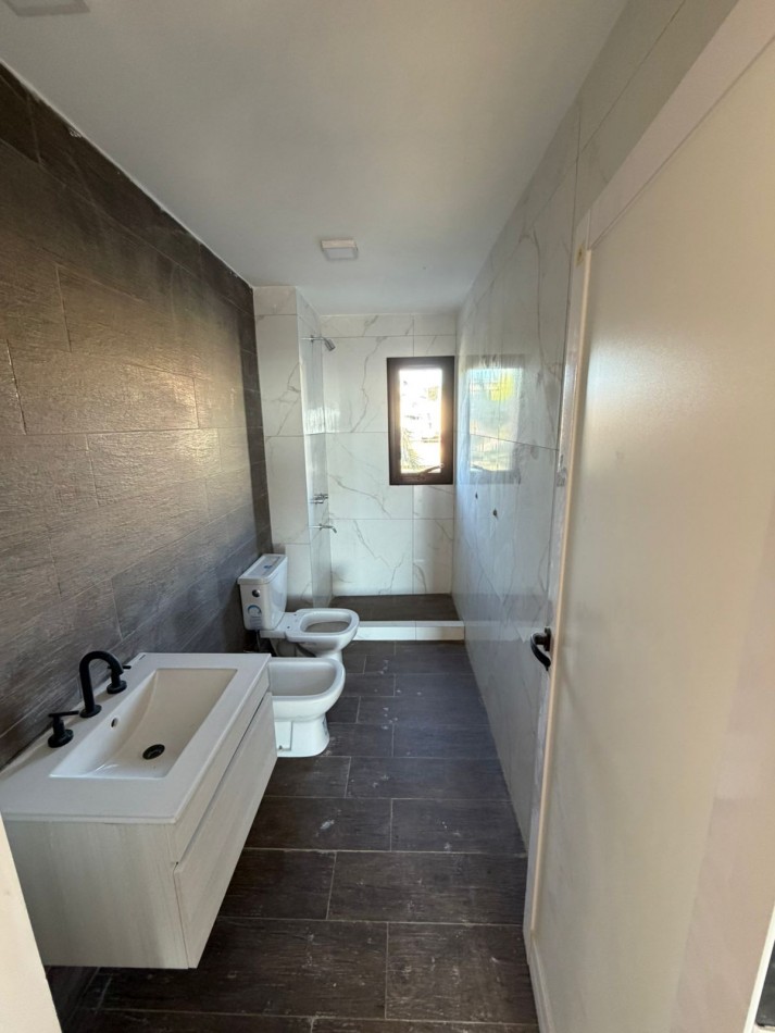 Triplex en ALQUILER a estrenar con vista al Rio