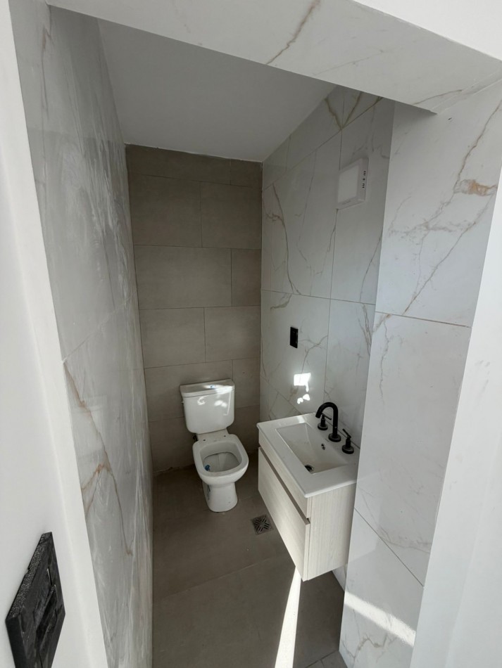Triplex en ALQUILER a estrenar con vista al Rio