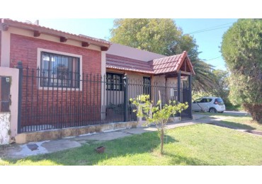 Casa de 3 habitaciones en VENTA en Bo Hernandarias