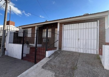 Casa en VENTA con 3 dormitorios y patio