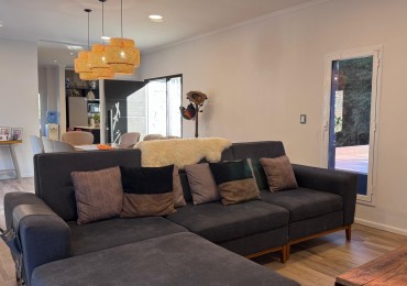 Exclusiva casa en VENTA Barrio Puerto Urquiza